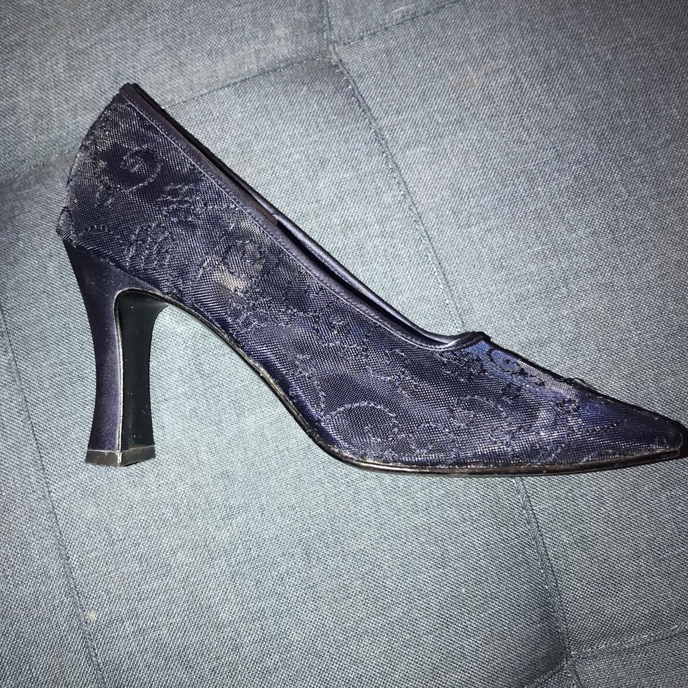 never before worn Valerie Stevens heels